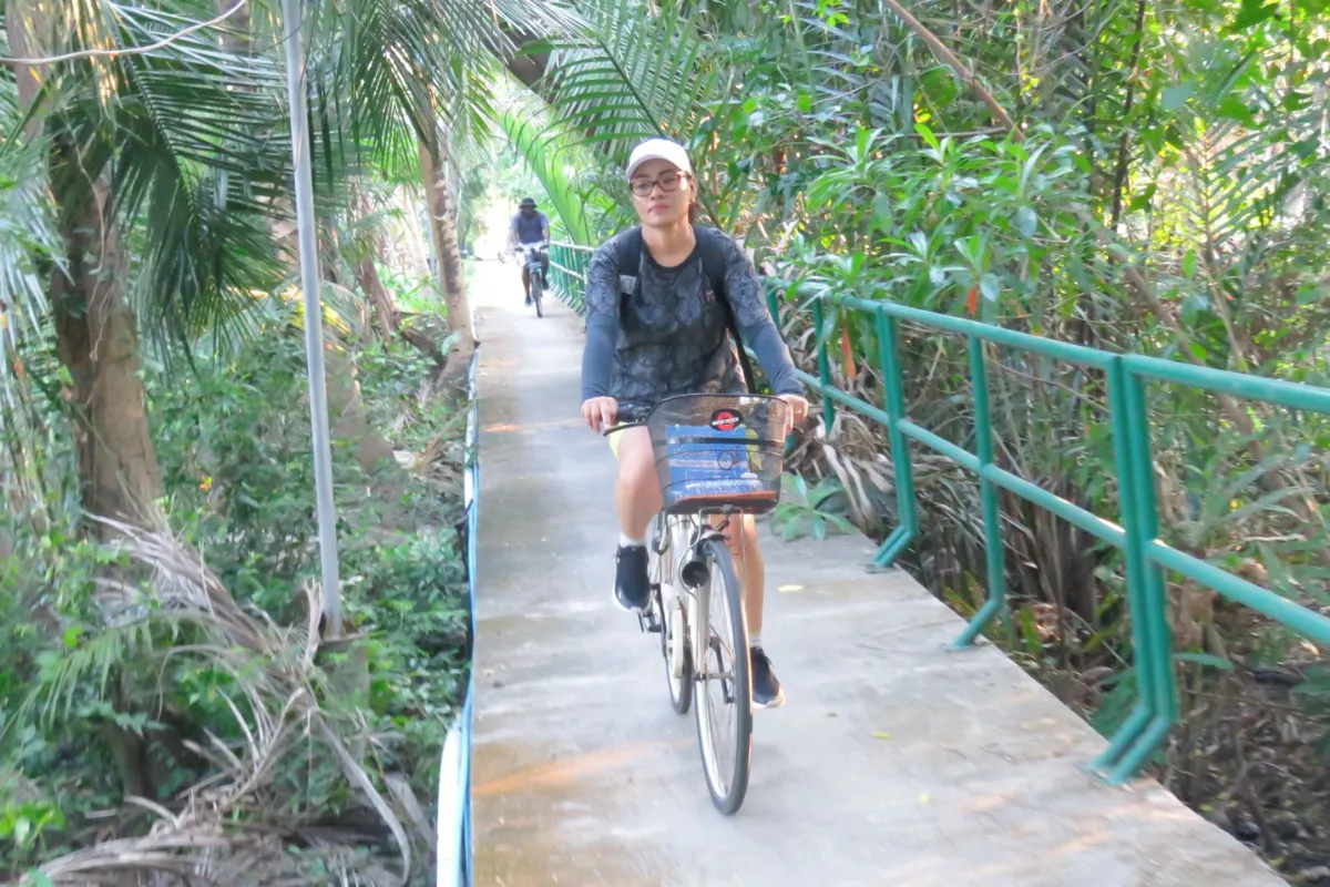Bangkrachao biking