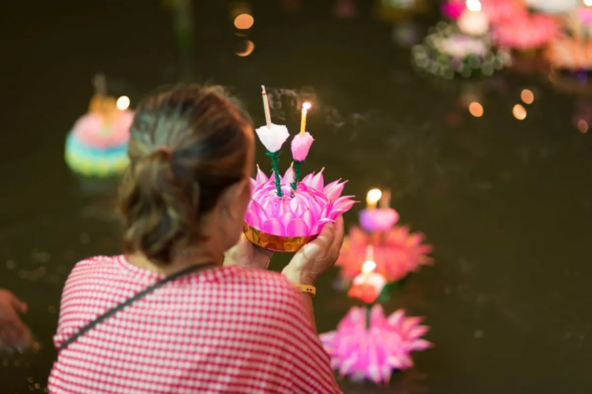 Loy Krathong