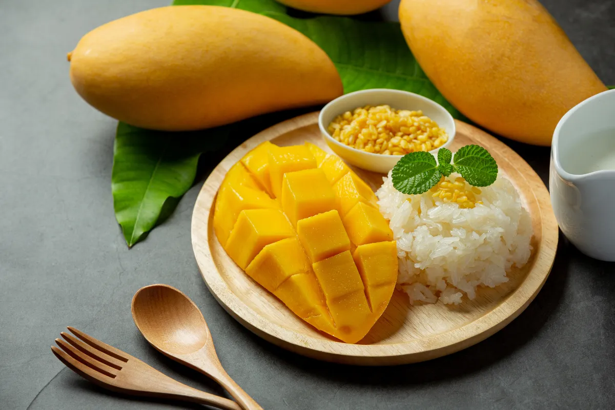 Mango stickyRice