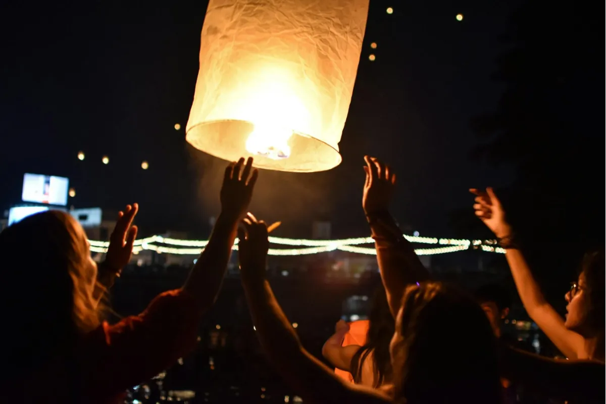 loy krathong yipeng
