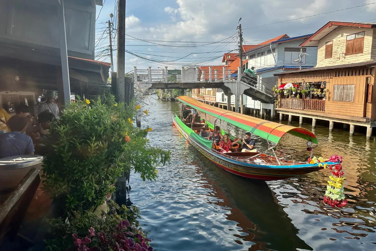 Bangkok Riverside Walk , hidden corner and famous places