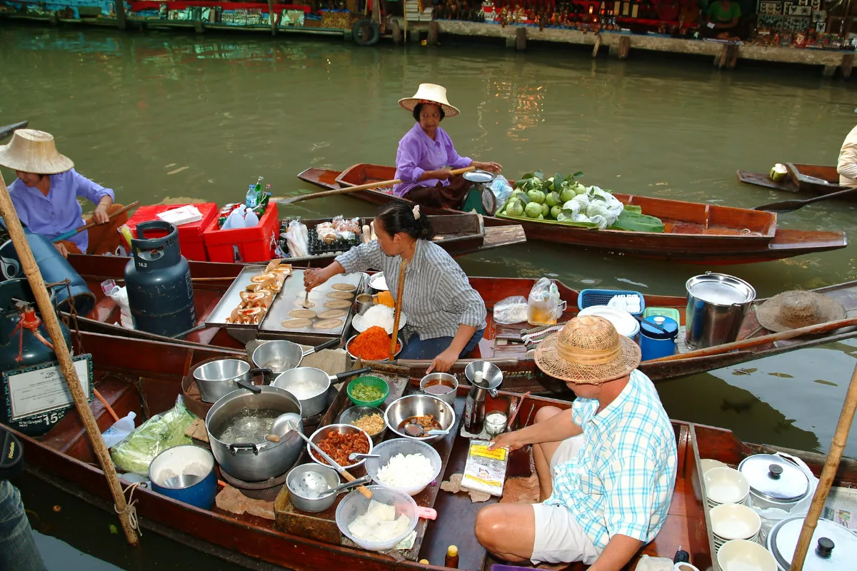 Visit Bangkok Floating markets
