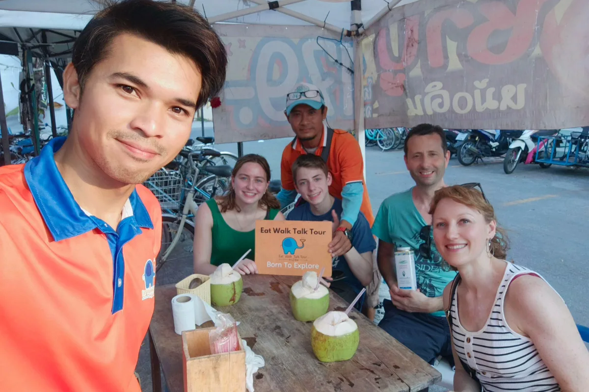 Thai Tour Guide & Benefits