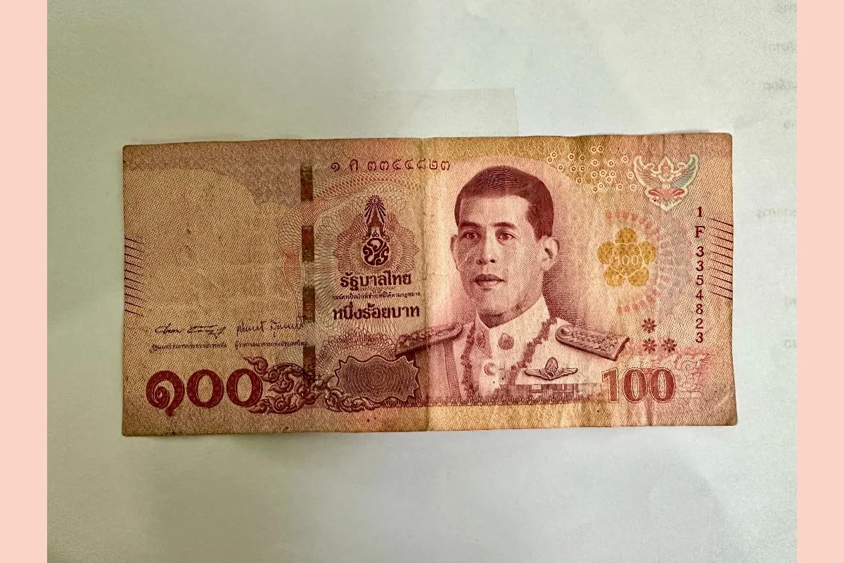 100 Baht Note 