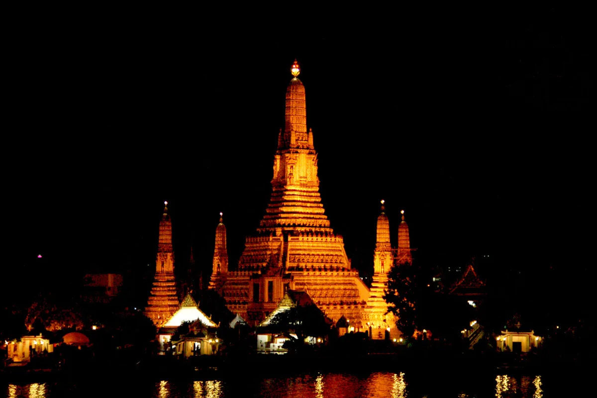 wat arun tuk tuk food tour