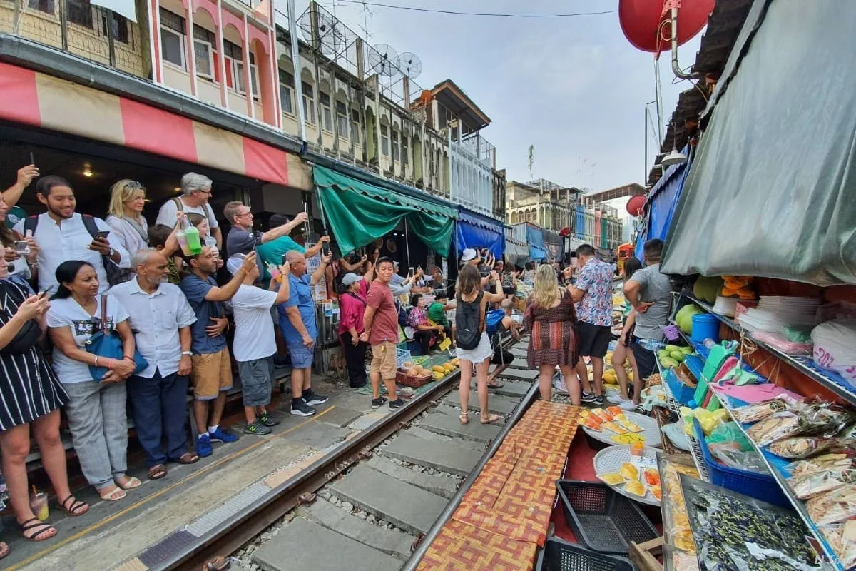 Train Market