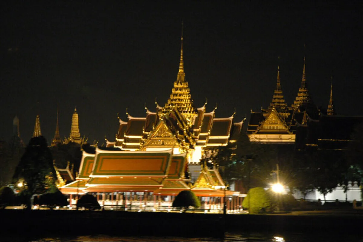 ล่องเรือดินเนอร์แม่น้ำเจ้าพระยา