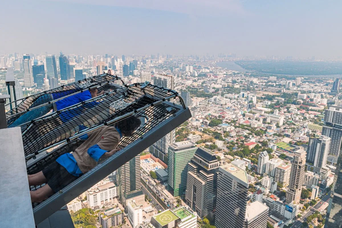 Mahanakhon Bangkok I-Tilt