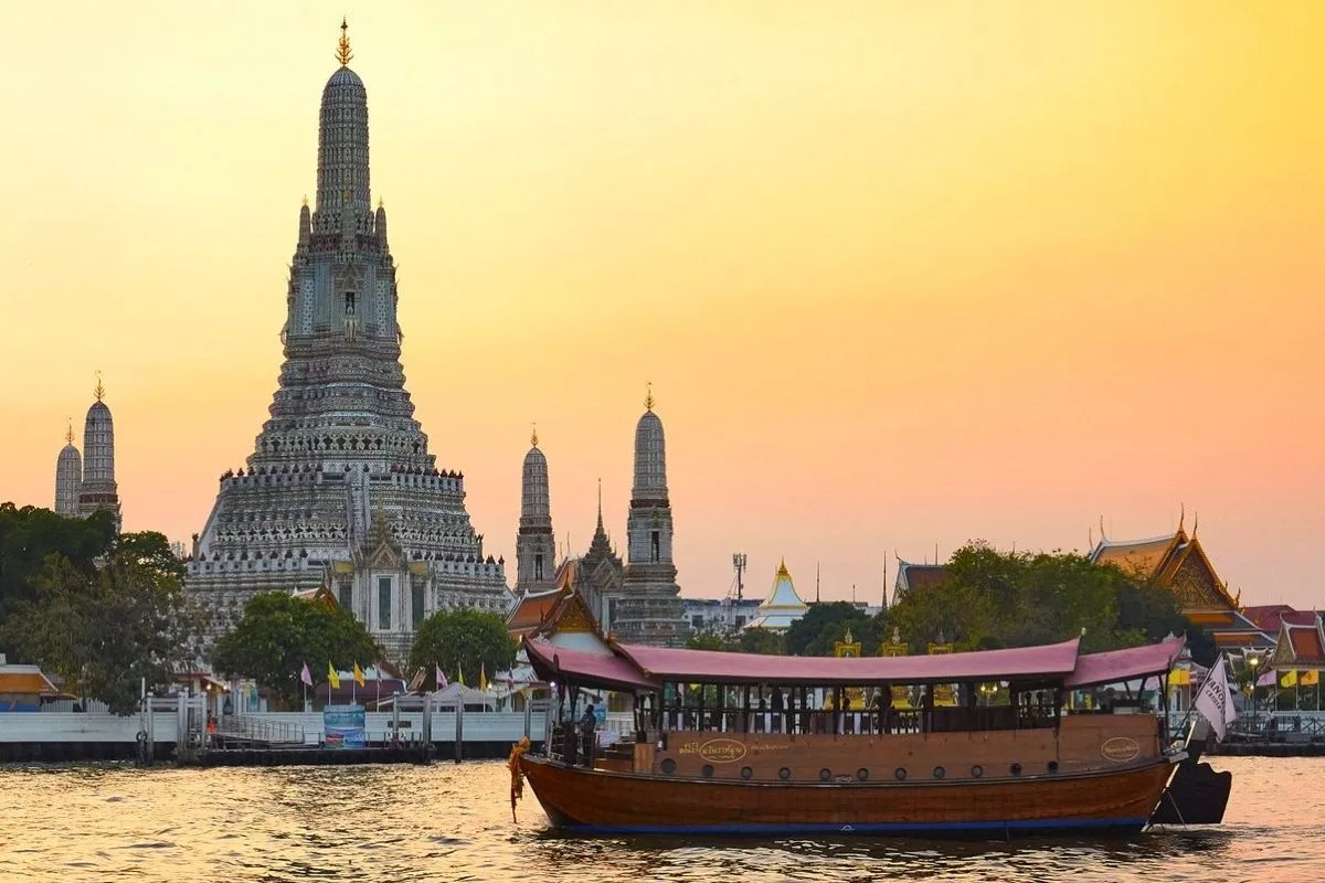 เรือมโนราห์