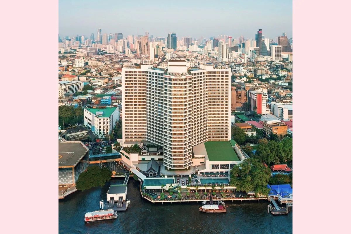 โรงแรมรอยัล ออคิด เชอราตัน (Royal Orchid Sheraton Hotel & Towers)