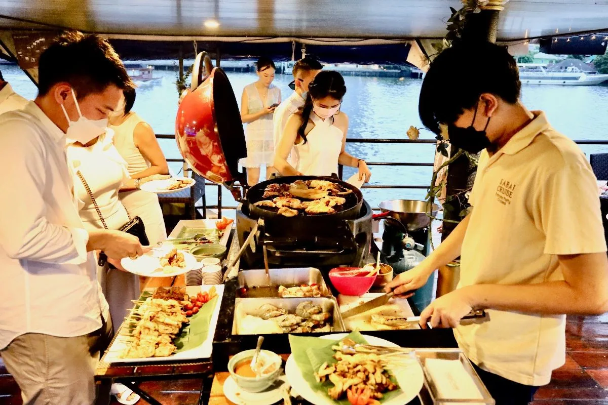 เช่าเหมาลำเรือ สบายครูซ