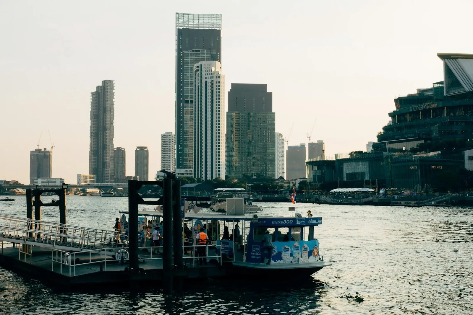เรือ