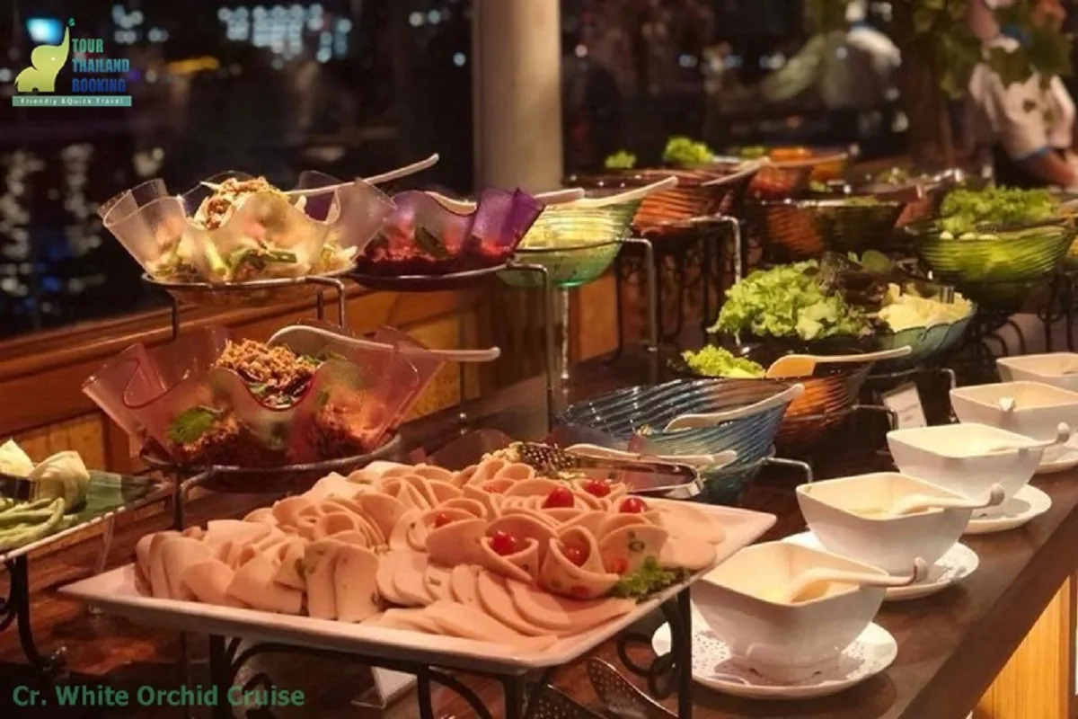 อาหารบนเรือ