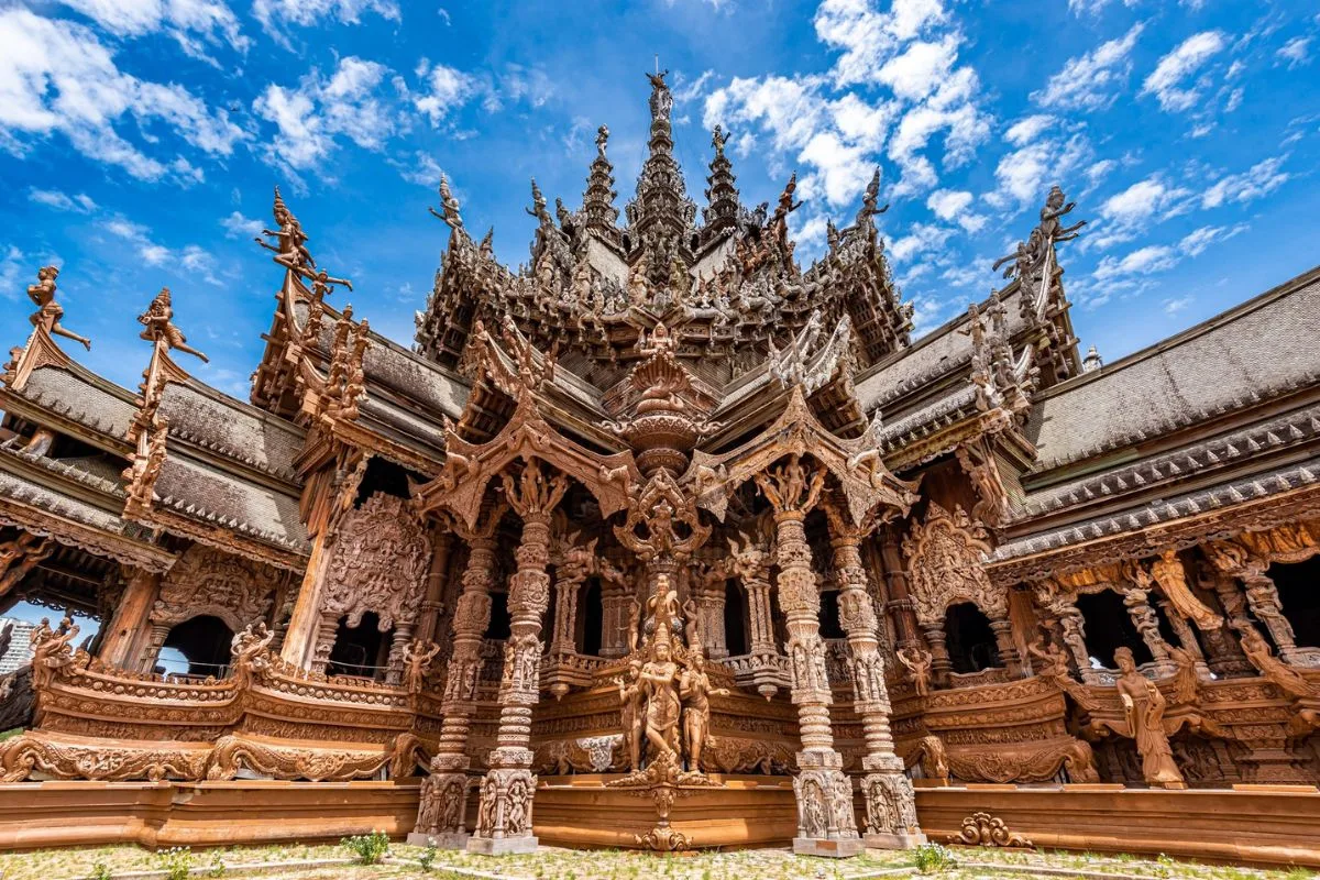 ปราสาทสัจธรรม