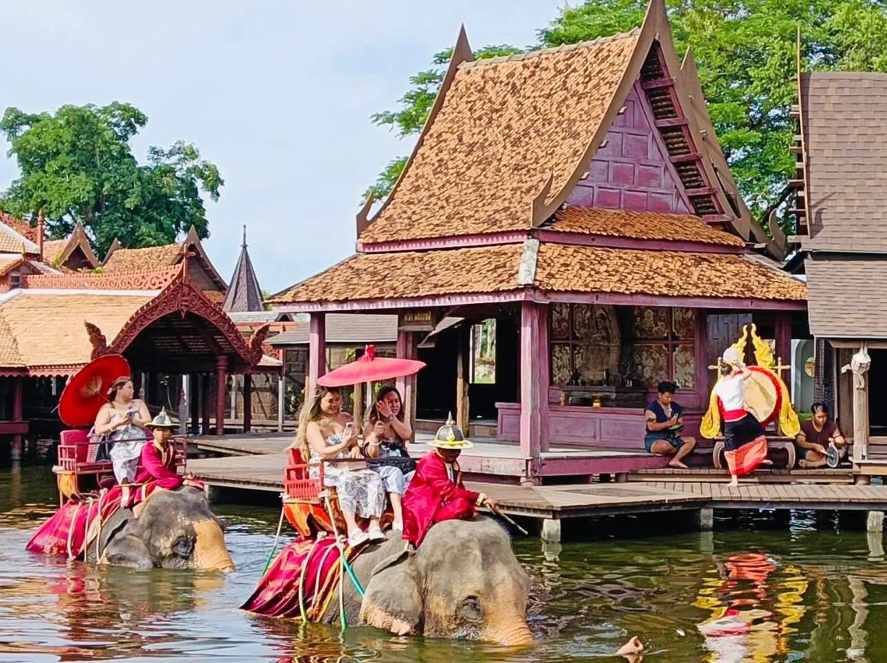 4 พิพิธภัณฑ์ ประวัติศาสตร์ไทยที่คุณไม่ควรพลาดในการเข้าชม