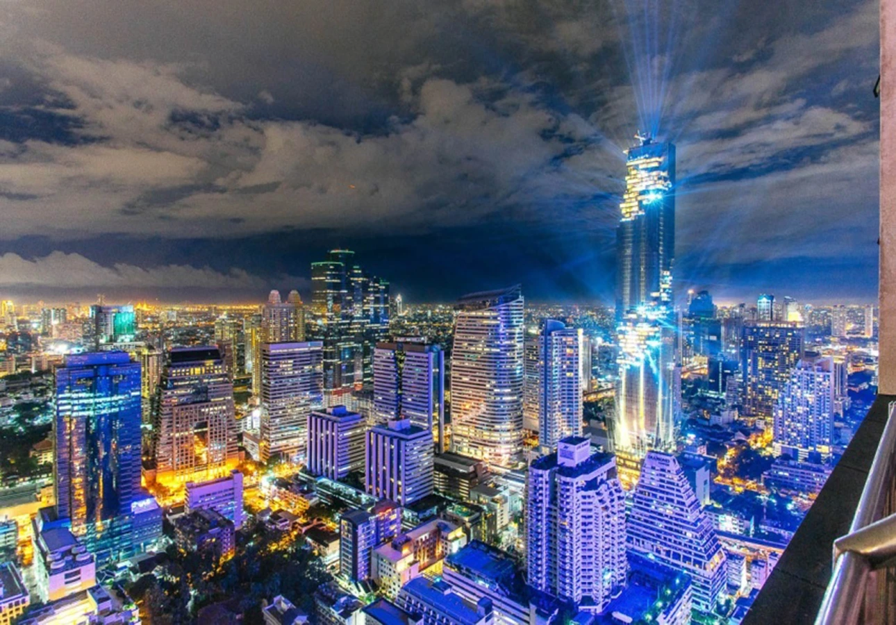 ปีใหม่ มหานคร สกายวอล์ค กรุงเทพมหานคร