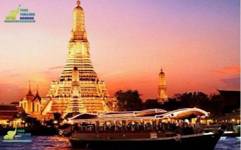 เรือล่องเจ้าพระยาสุดหรูหรา สังกัดโรงแรม