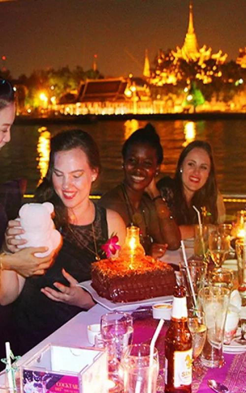 ล่องเรือเจ้าพระยาครุยส์ – 5 จุดเด่นของประสบการณ์ที่ไม่เหมือนใคร