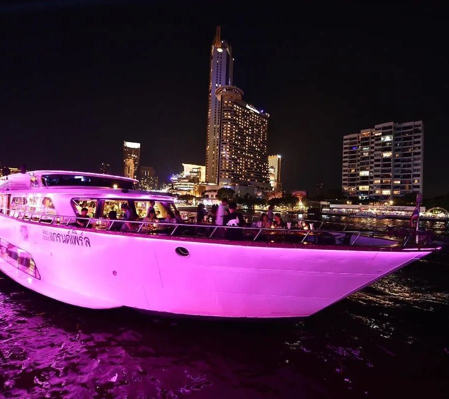 ล่องเรือเจ้าพระยาราคาย่อมเยา | รีวิวการล่องเรือสุดคุ้มในกรุงเทพ