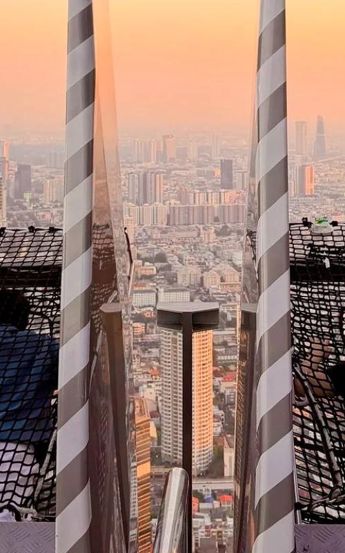 Mahanakhon Skywalk ไปท้าความสูง ฉบับคนกลัวความสูง