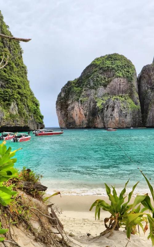 ทะเลกระบี่ มีอะไรน่าสนใจ? รวม 5 พิกัด Unseen และที่เที่ยวเปิดใหม่ห้ามพลาด!