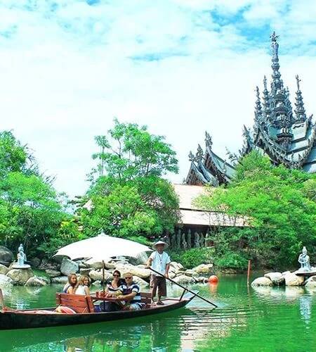 พัทยา ปราสาทสัจธรรม