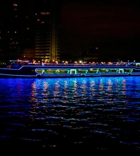 กรุงเทพ เรือริเวอร์ไซต์