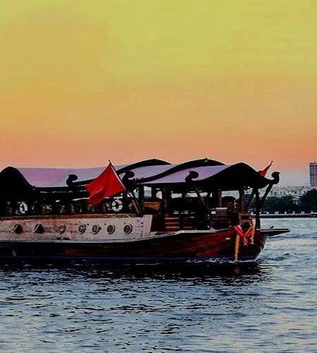 ปีใหม่ กรุงเทพ เรือมโนราห์